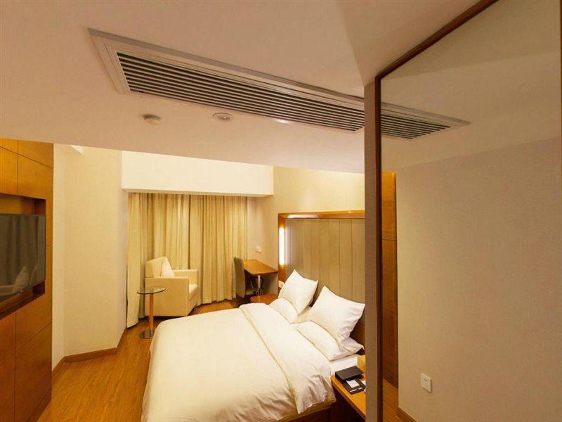 เจไอ โฮเต็ล เซี่ยงไฮ้ เอียนอานโร้ด Hotel ภายนอก รูปภาพ
