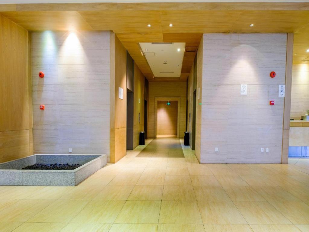 เจไอ โฮเต็ล เซี่ยงไฮ้ เอียนอานโร้ด Hotel ภายนอก รูปภาพ