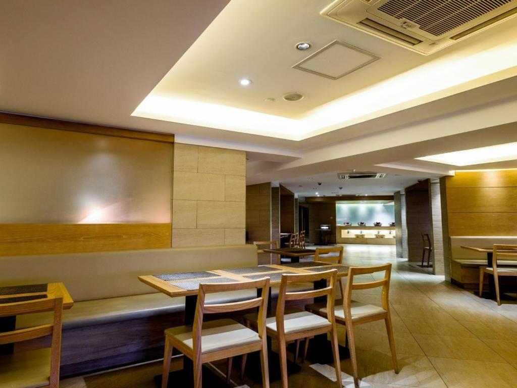 เจไอ โฮเต็ล เซี่ยงไฮ้ เอียนอานโร้ด Hotel ภายนอก รูปภาพ